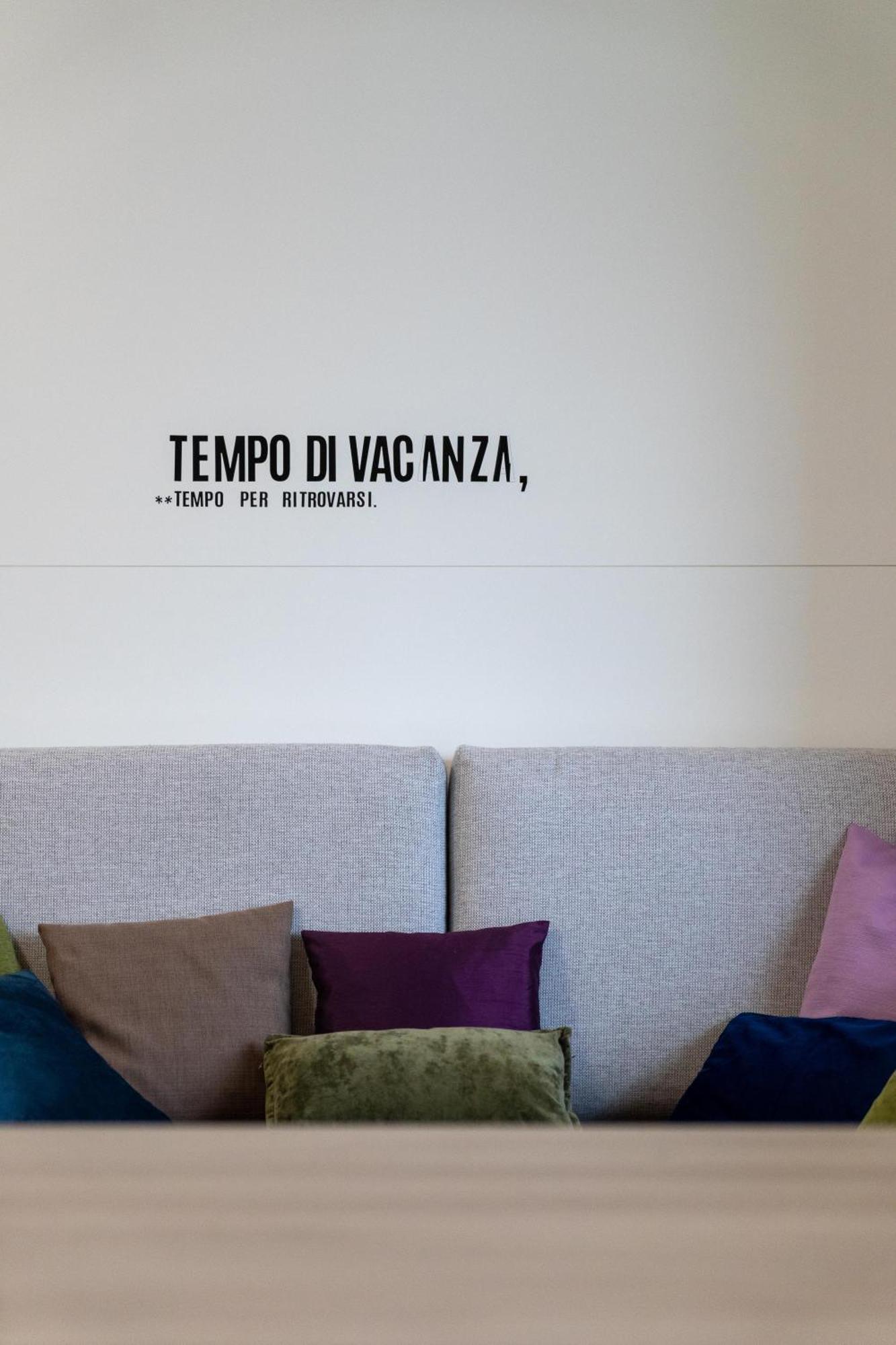 Vista Dolce Isola _ Lakeview Pool, Terrace & Garden Apartment Argegno Esterno foto