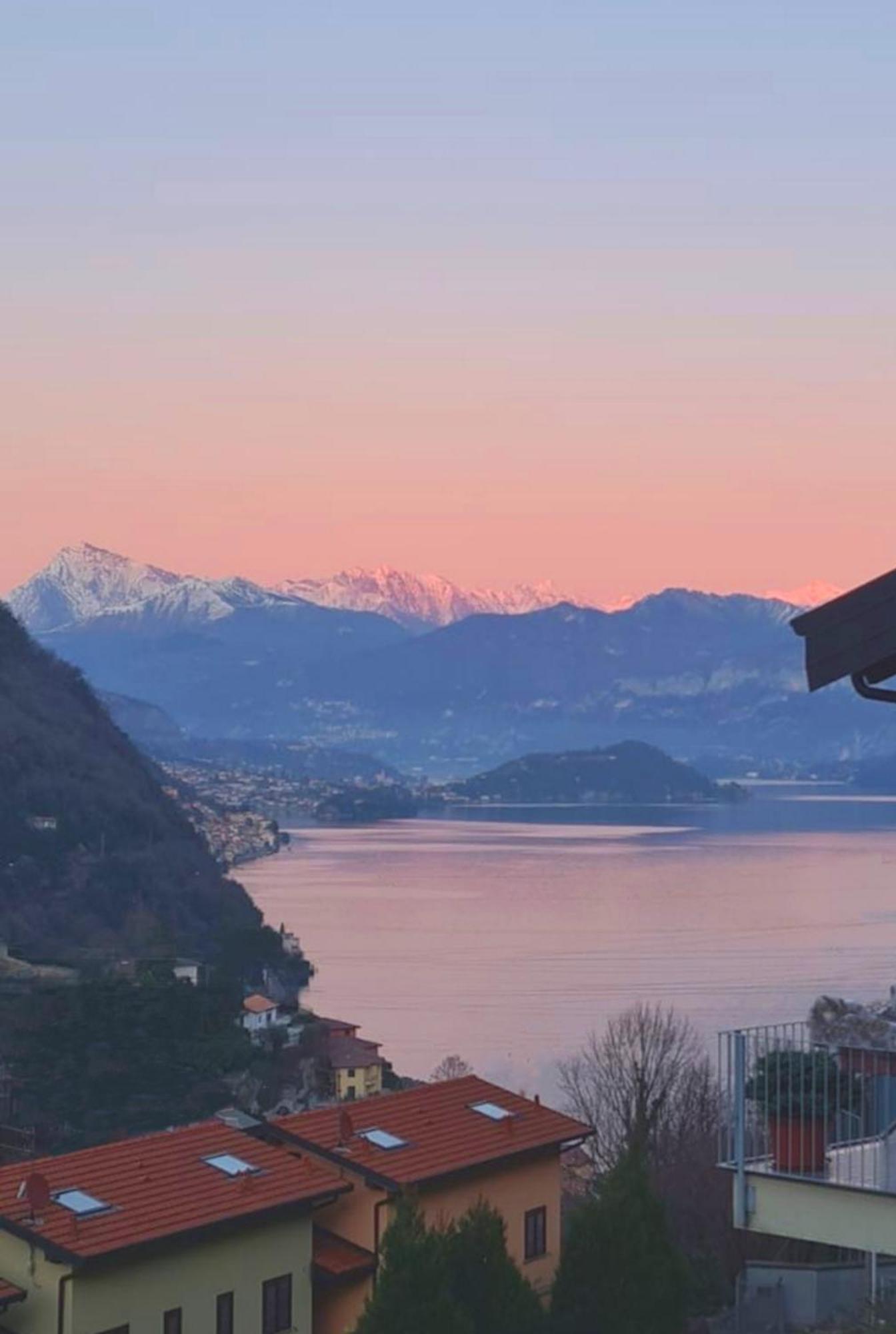 Vista Dolce Isola _ Lakeview Pool, Terrace & Garden Apartment Argegno Esterno foto